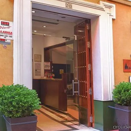 Hotel La Bella