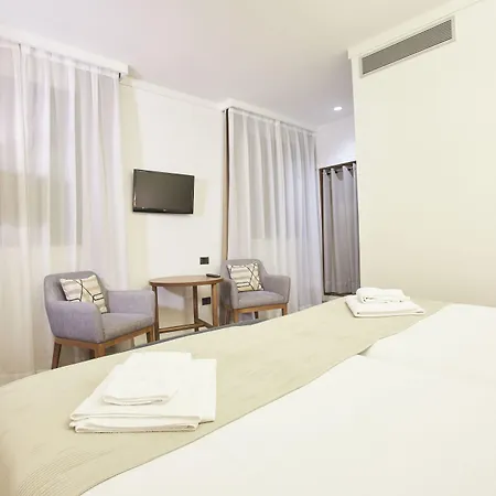 Szálloda U-sense Centro Sevilla