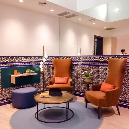 U-sense Centro 3* Sevilla