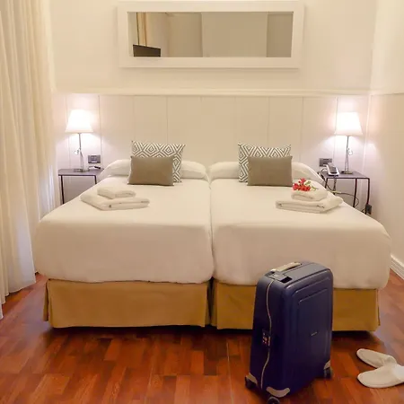 U-sense Centro 3* Sevilla